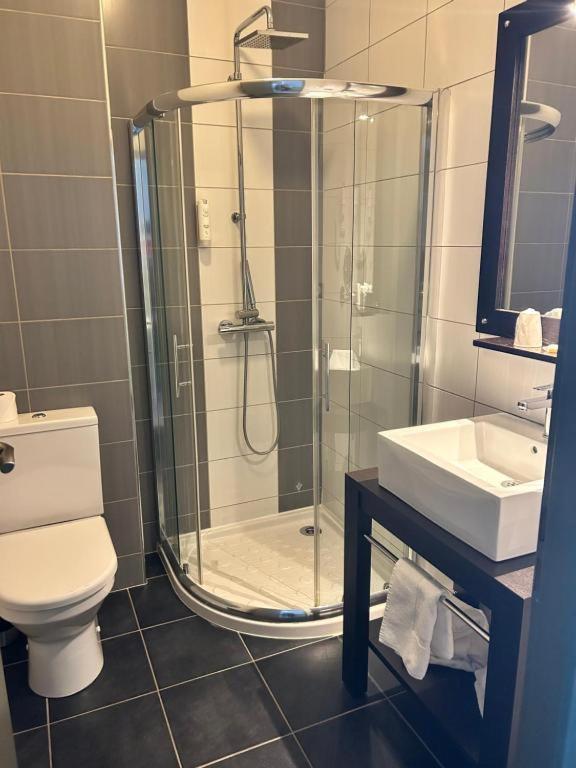 Ax Hotel Spa & Restaurant شورْج المظهر الخارجي الصورة