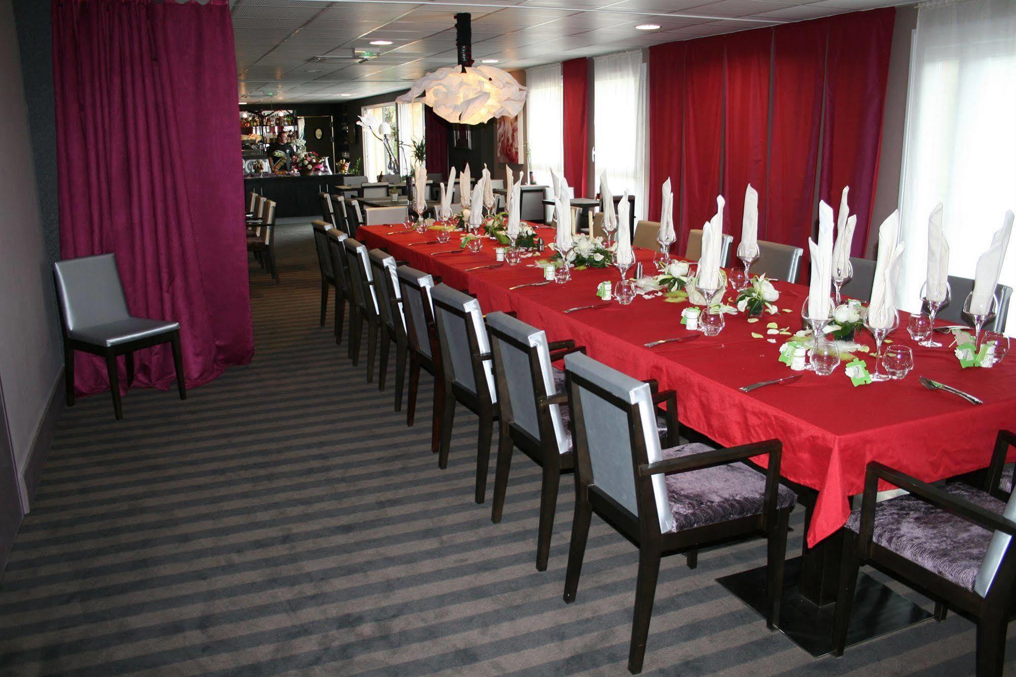 Ax Hotel Spa & Restaurant شورْج المظهر الخارجي الصورة